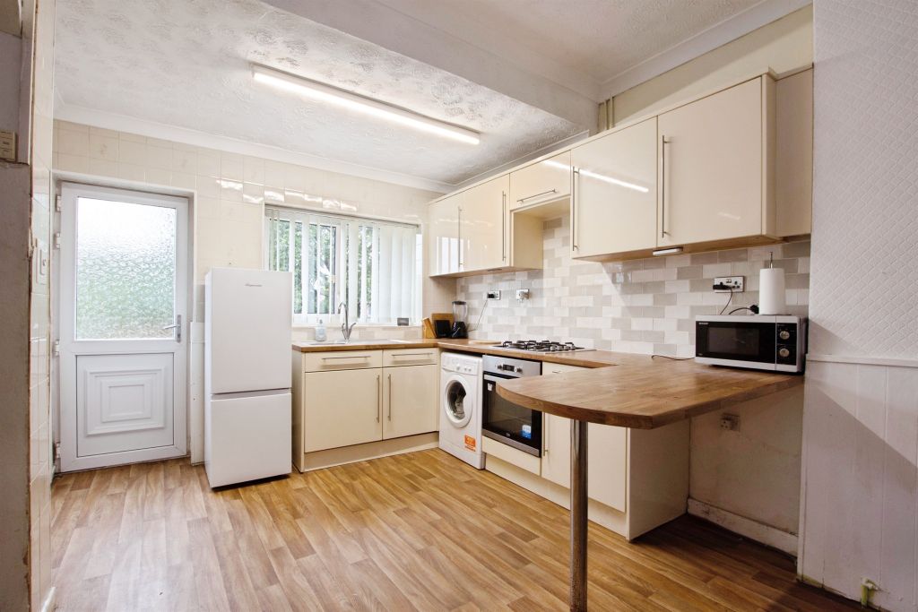 Property photo 2 of 15