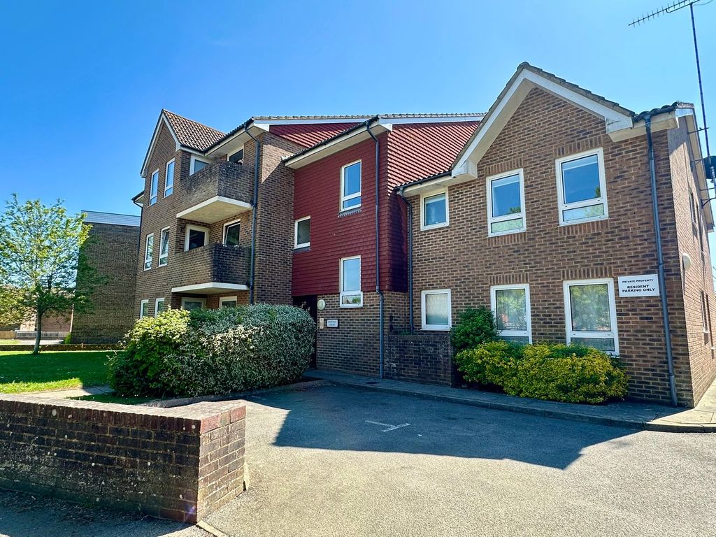Property photo 1 of 14