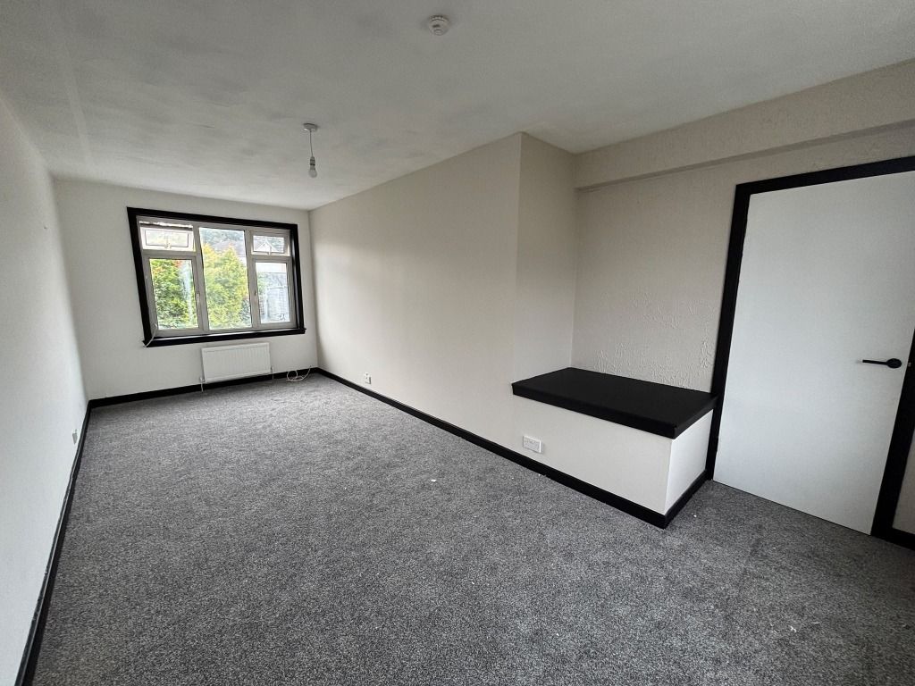 Property photo 2 of 13 Photo 2