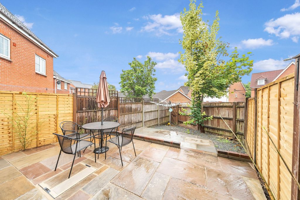 Property photo 2 of 16 Rear Garden