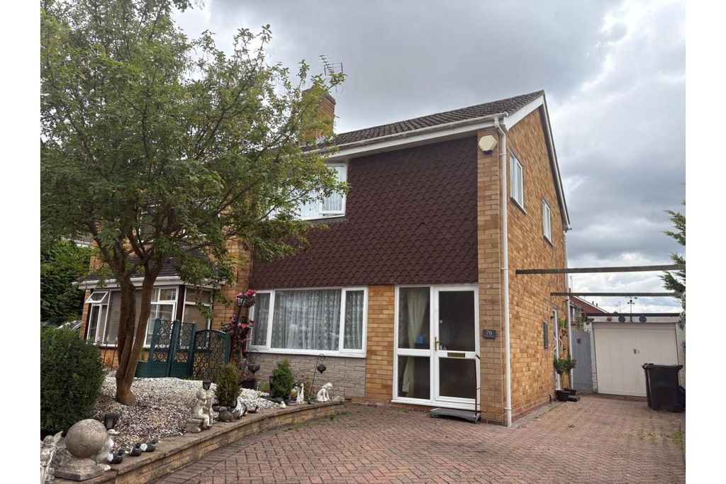 Property photo 1 of 7 Local Area Three