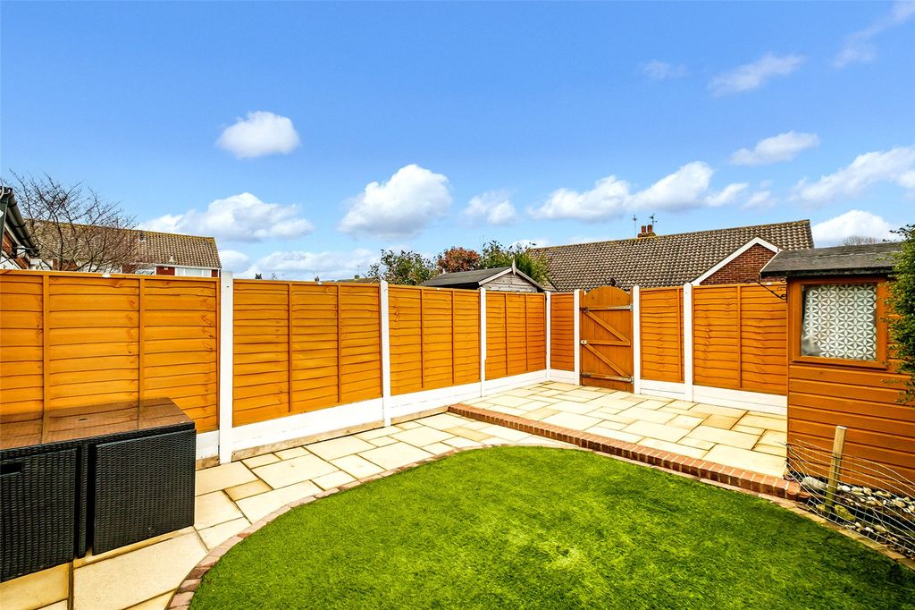 Property photo 3 of 17 Picture No. 23