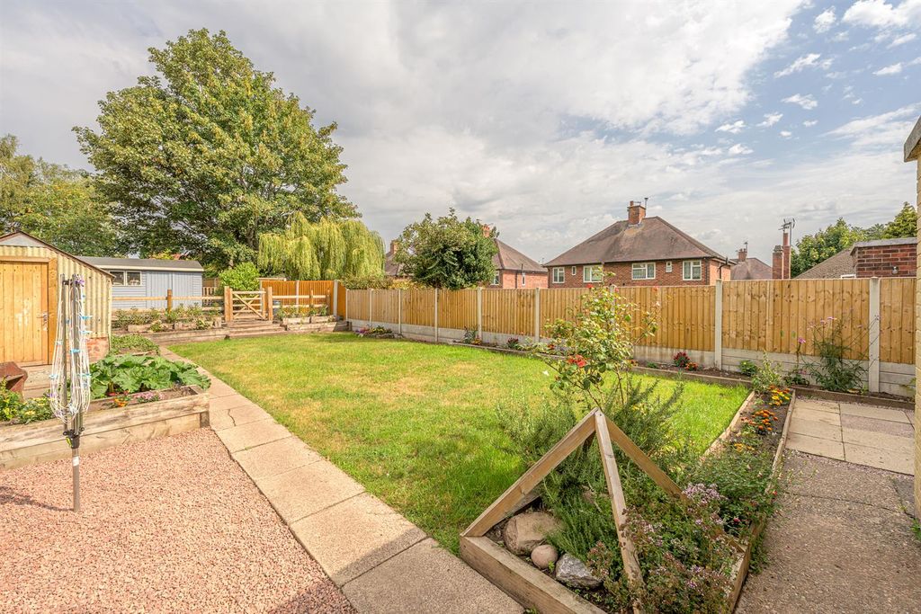Property photo 2 of 29