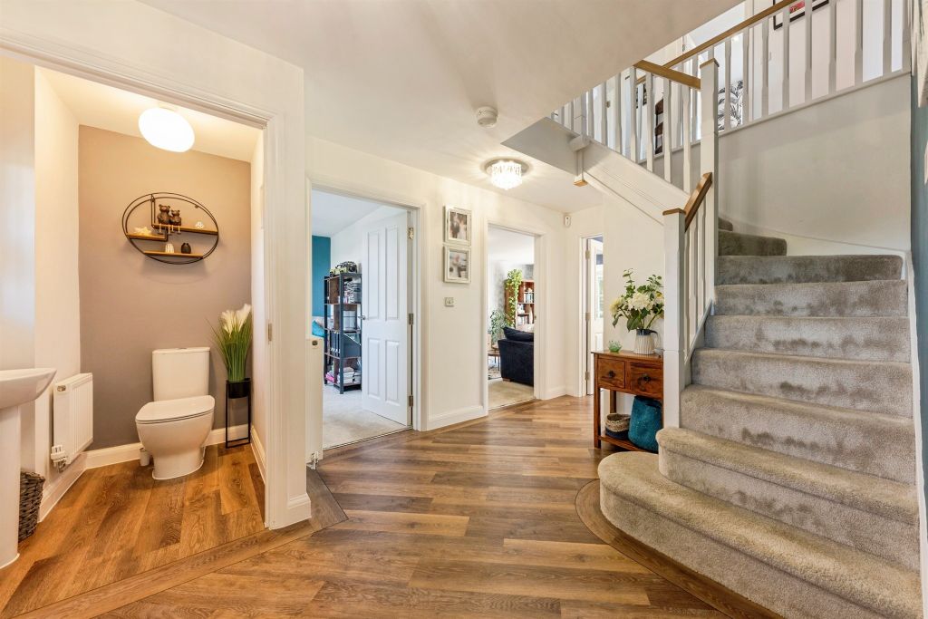 Property photo 2 of 19