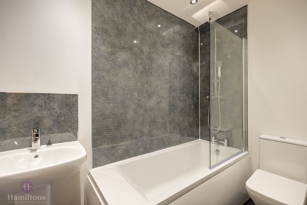 Property photo 2 of 14 Not Specified