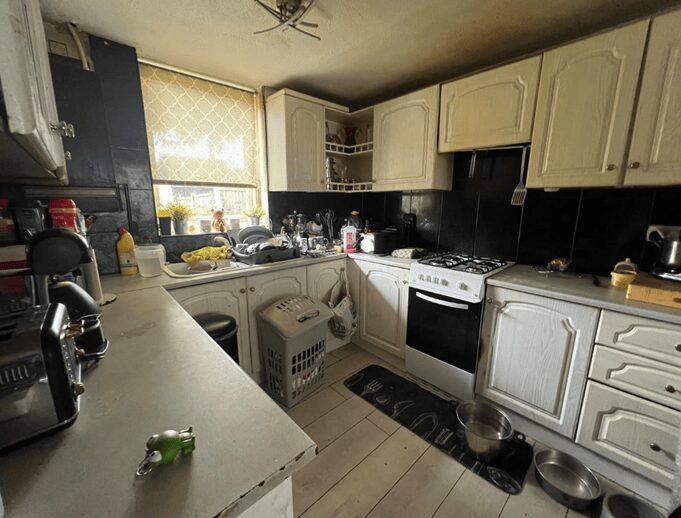 Property photo 3 of 5