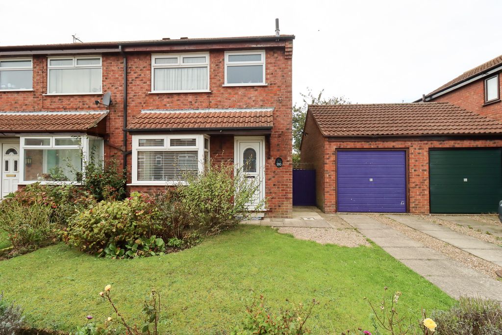 Property photo 1 of 18