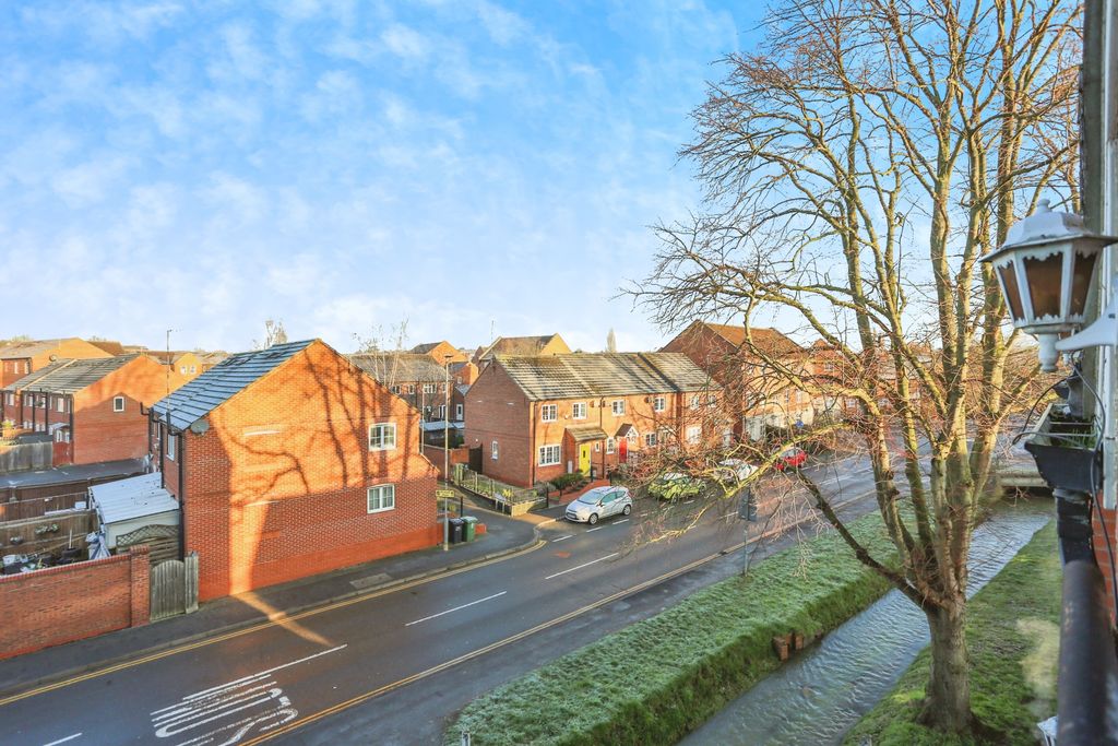 Additional image 10 of 2 bed flat for sale12 Brook Street, Loughborough LE12