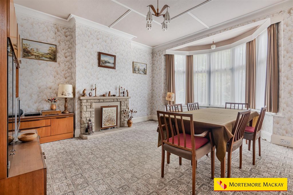 Property photo 2 of 26 29_81420_Watermarked.Jpg