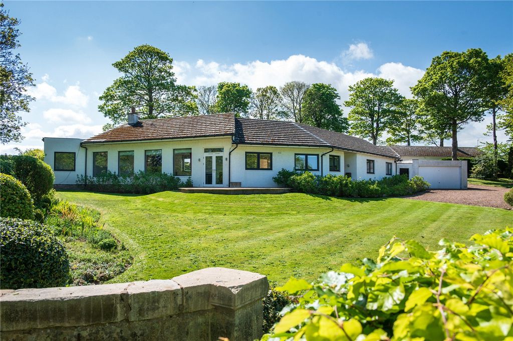 Property photo 3 of 31 Front Elevation