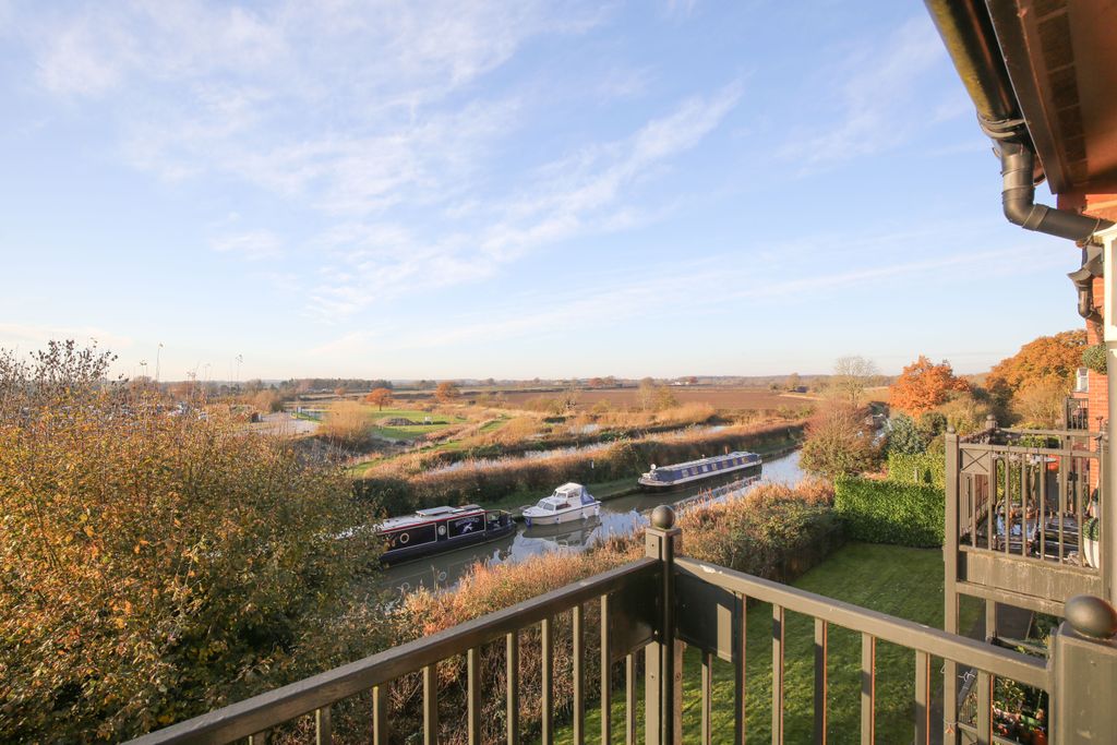 Property photo 2 of 26 Mw-4484