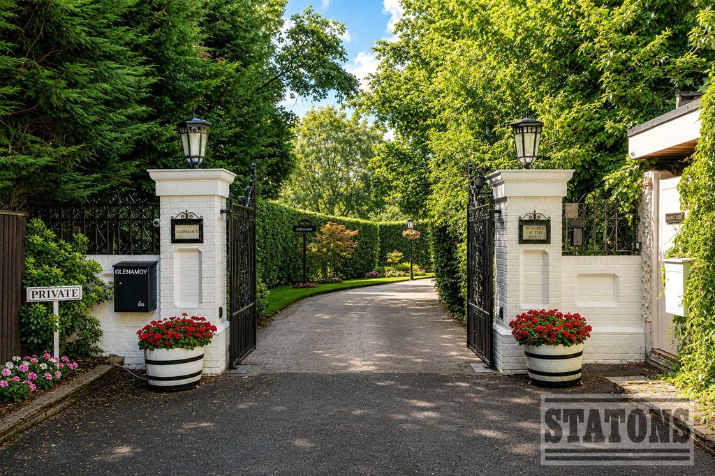 Property photo 2 of 59 Picture No. 90