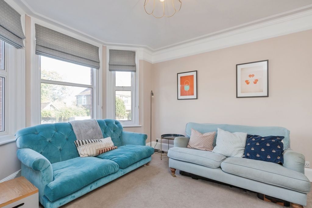 Property photo 3 of 20 Pbox-Img.Jpg