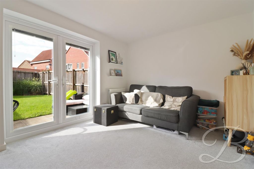 Property photo 3 of 15 Img_0089_1.Jpg