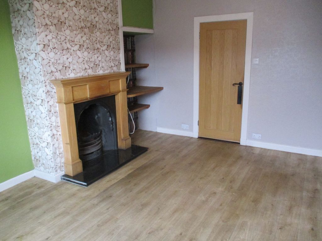 Property photo 2 of 30