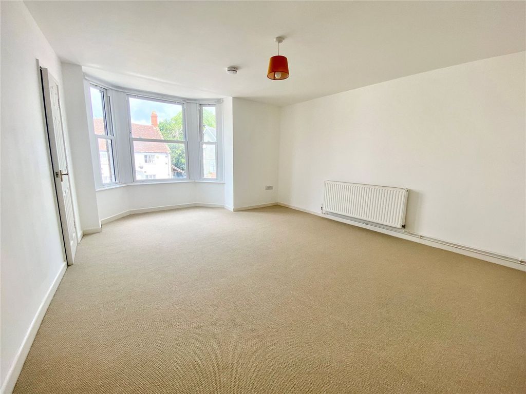 Property photo 2 of 7 Picture No. 02