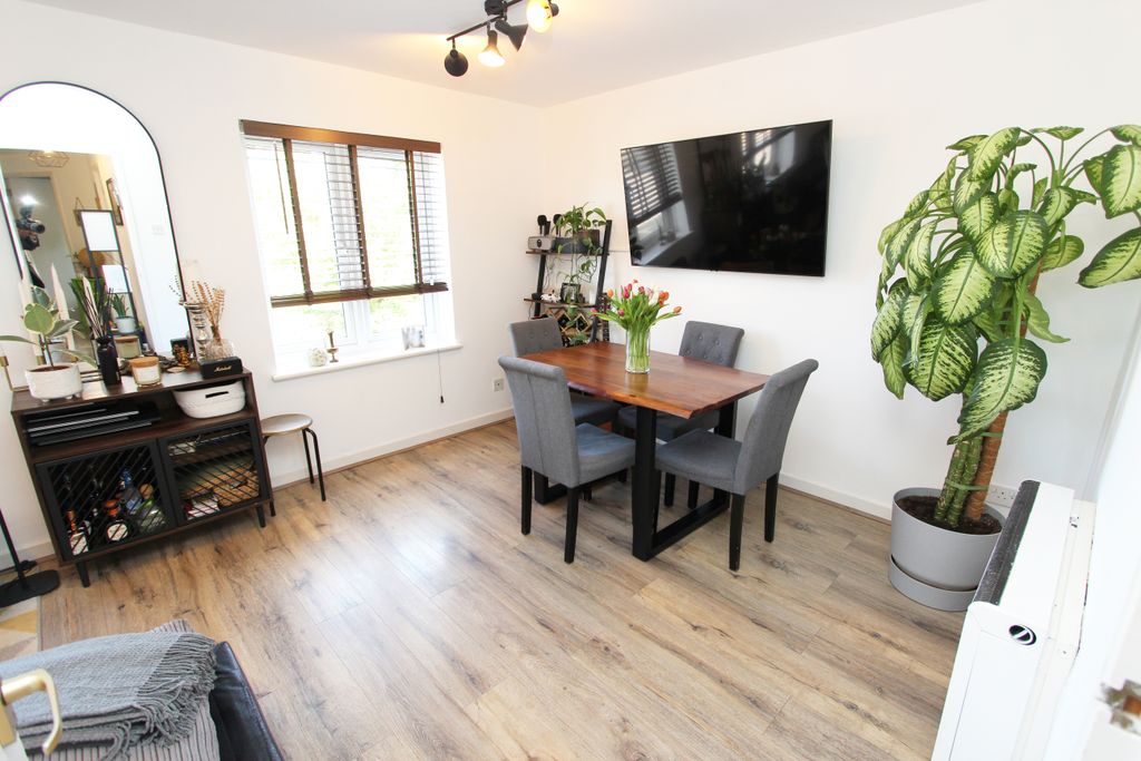 Property photo 3 of 15 Img_4579Ab
