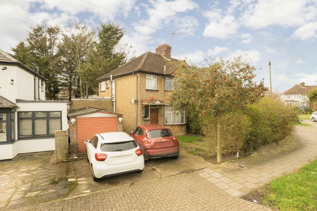 Property photo 1 of 4