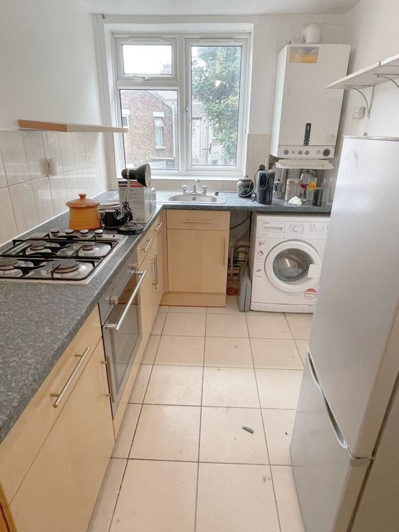 Property photo 2 of 13 Kitchen