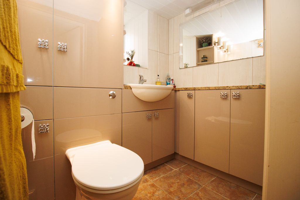 Additional image 8 of 4 bed cottage for saleReynolds Street, Filey YO14