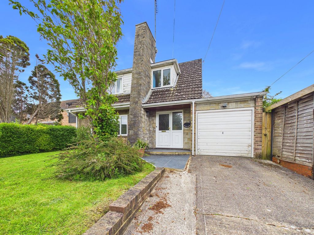 Property photo 1 of 27 Frontage