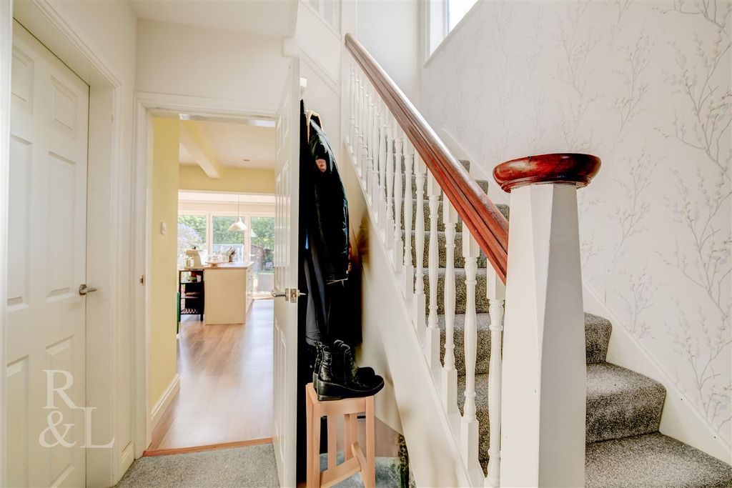 Property photo 2 of 16 Export-9.Jpg