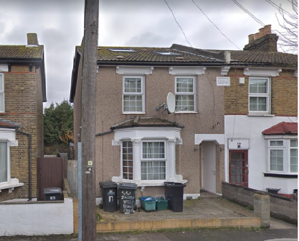 Property photo 1 of 7