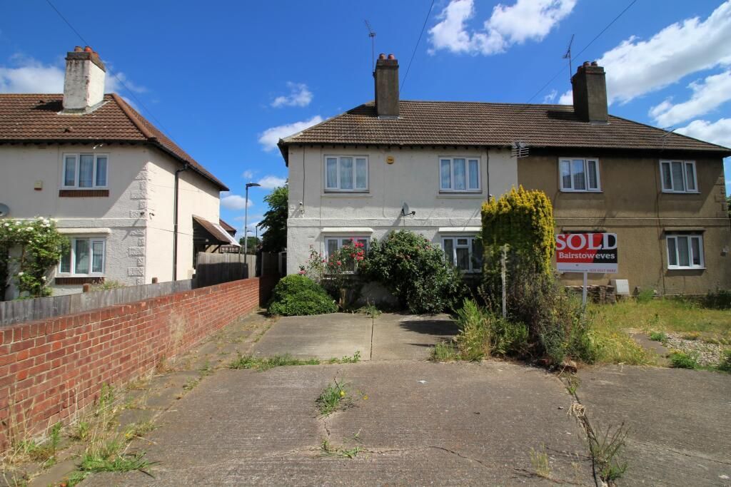 Property photo 2 of 23
