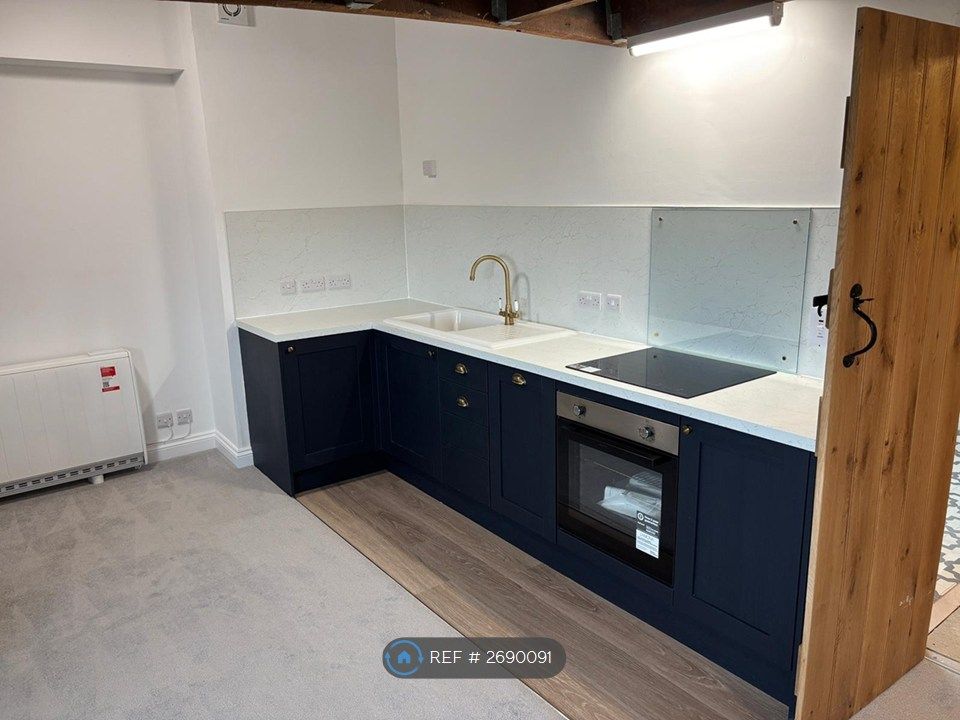 Property photo 1 of 5 Kitchen