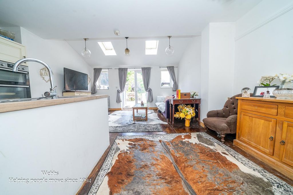 Property photo 3 of 27 Webbs-22.Jpg