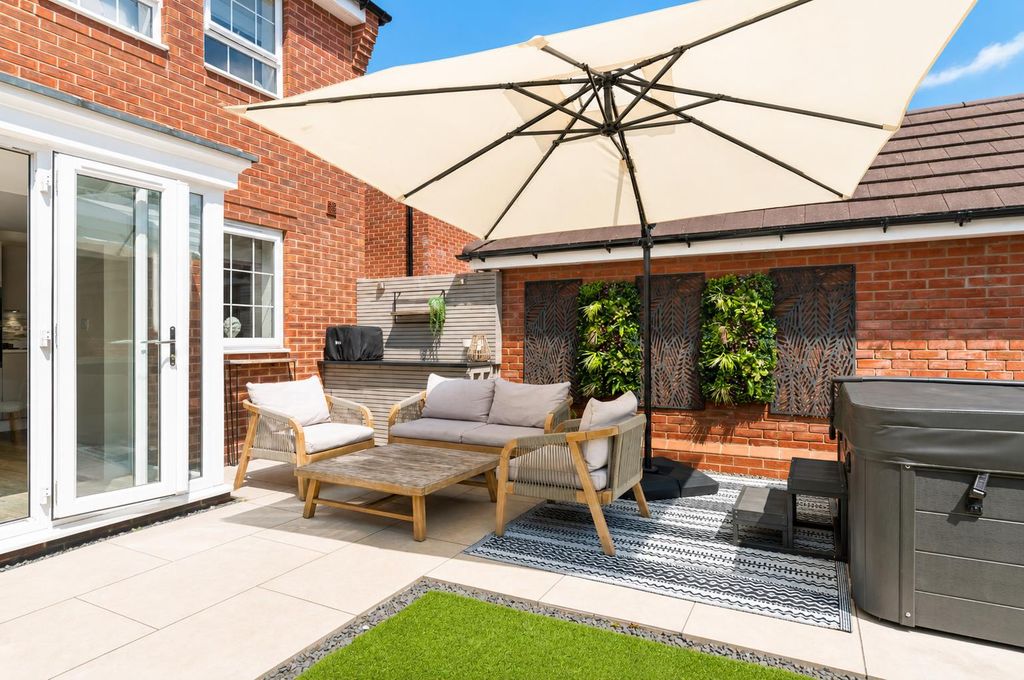 Property photo 2 of 21 Ext1 (3).Png