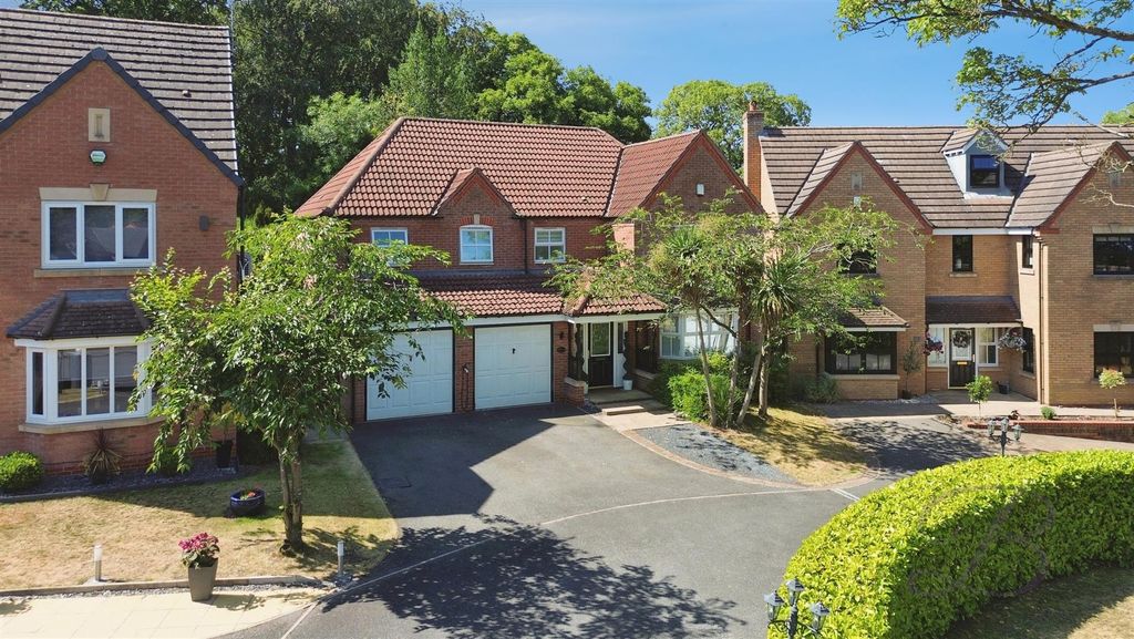 Property photo 1 of 39 5.Jpg