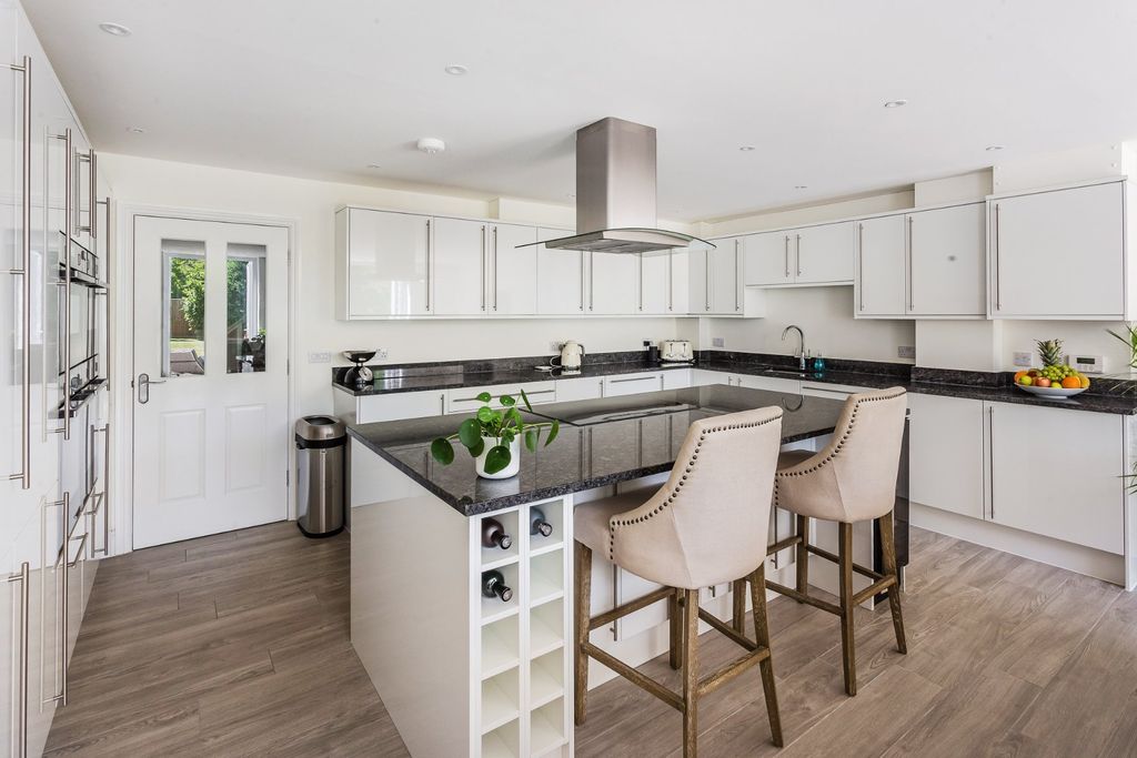 Property photo 2 of 51 Kitchen