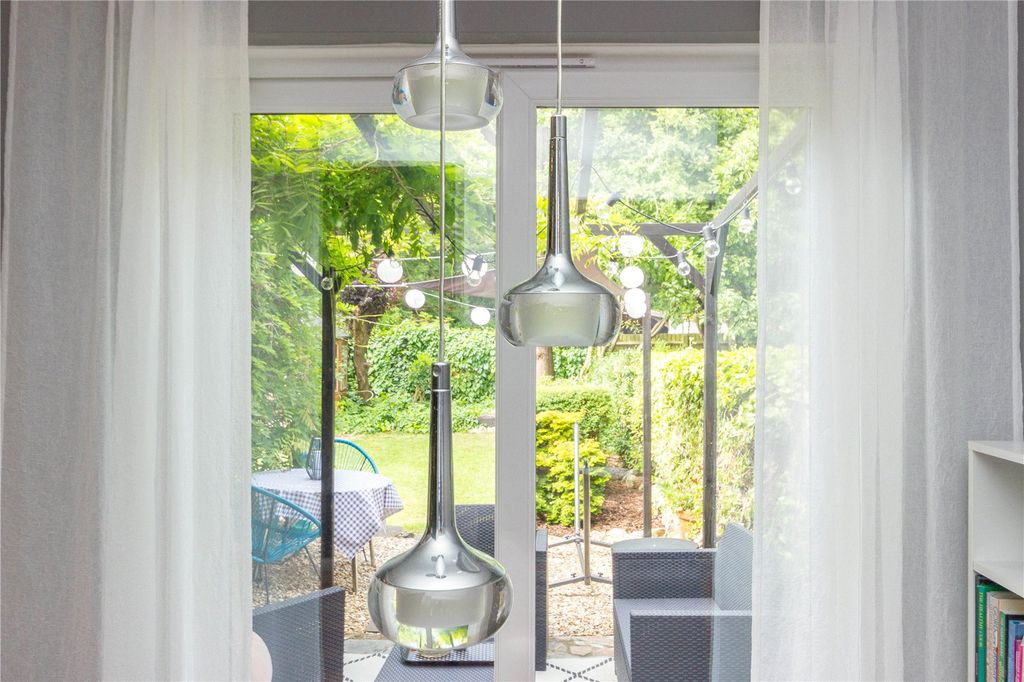 Property photo 3 of 27 Picture No. 23