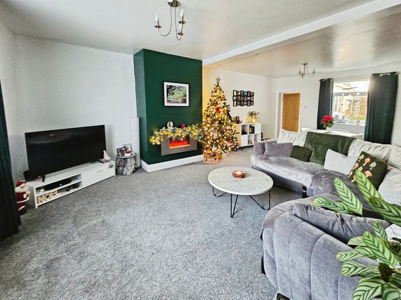 Property photo 2 of 11 Photo 11