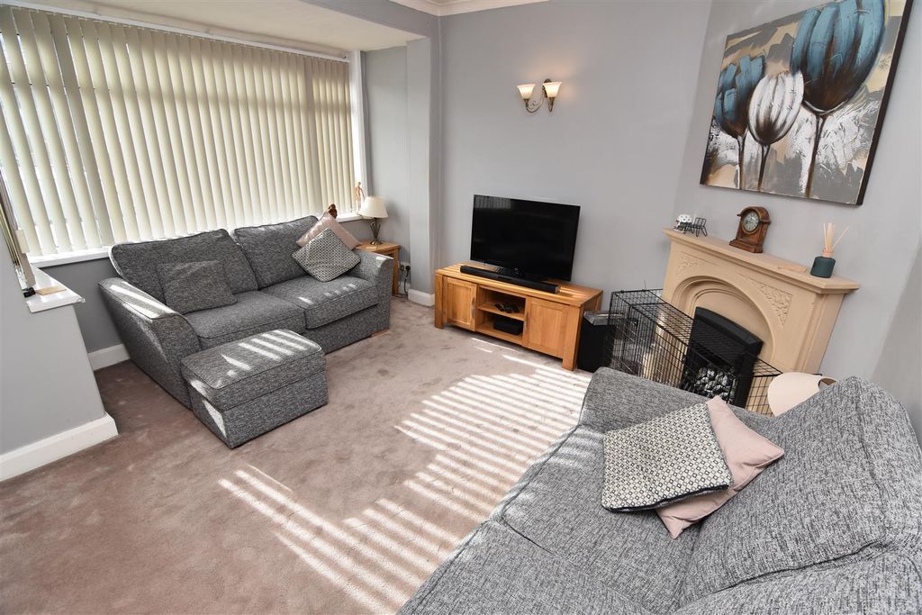 Property photo 2 of 10 Dsc_0044.Jpg