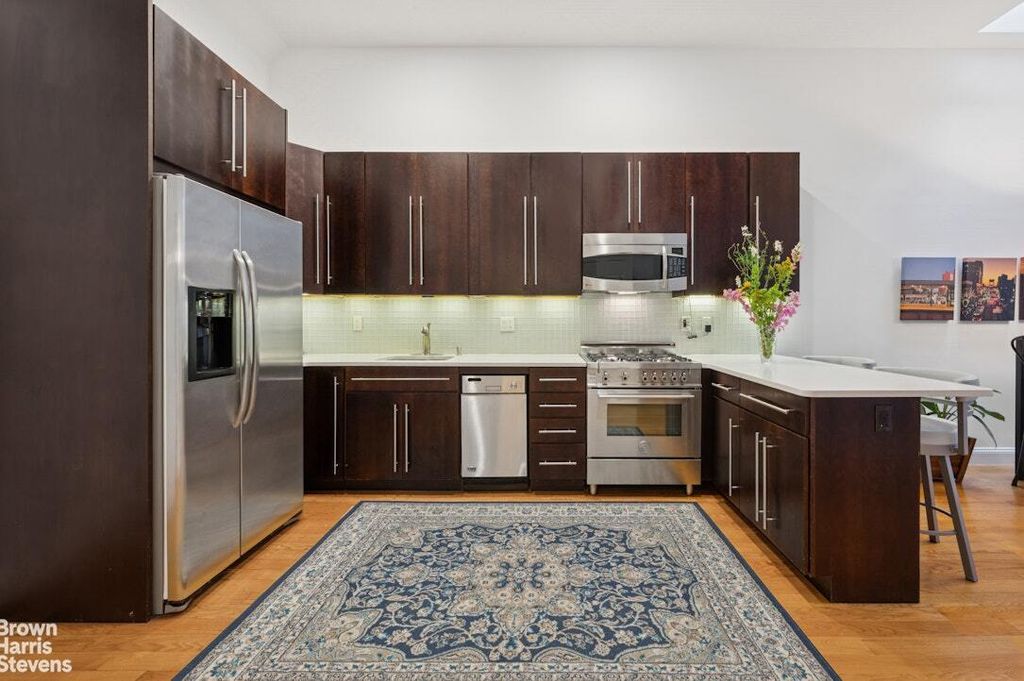 Property photo 2 of 17 <Alttext/>