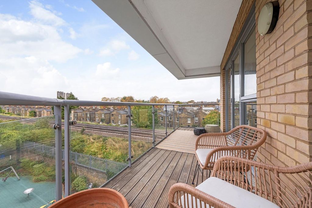 Property photo 3 of 15 Terrace (2).Jpg