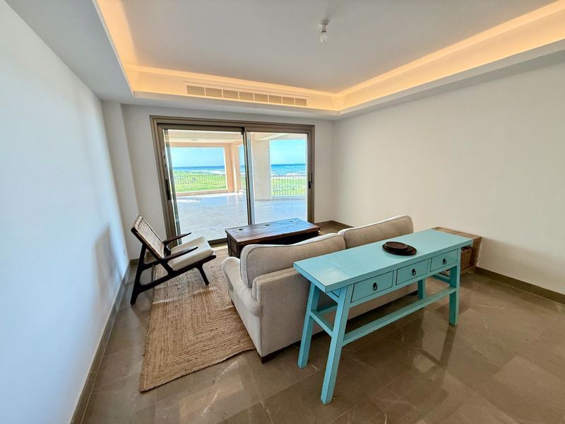 Property photo 2 of 20 Living Area