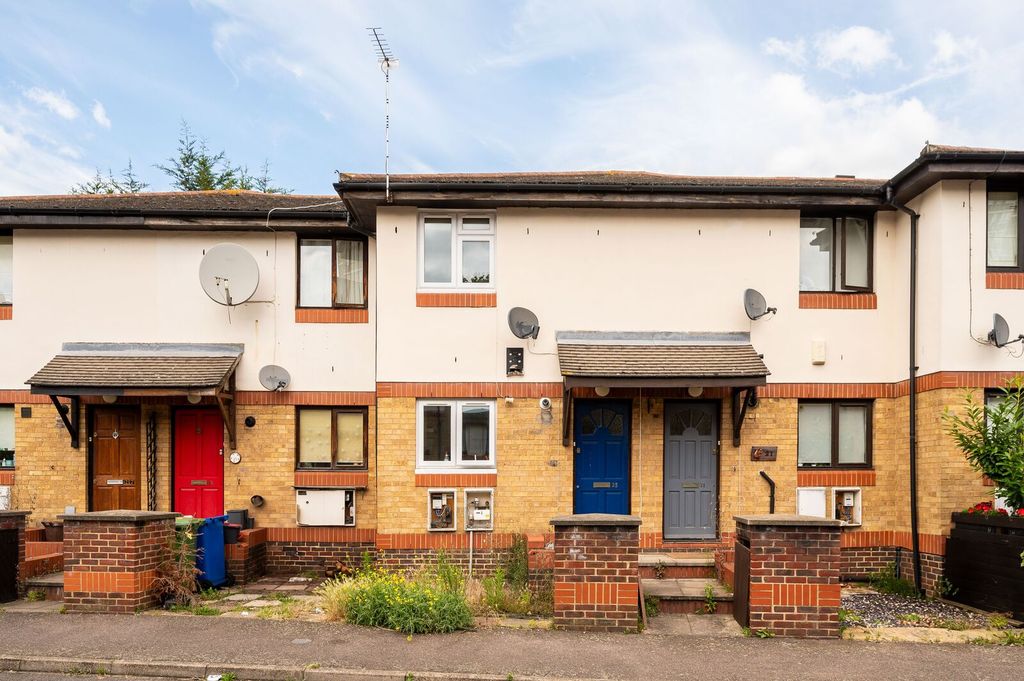 Property photo 1 of 8