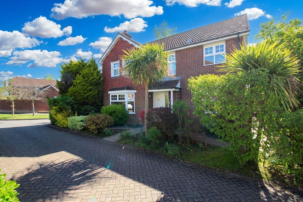 Property photo 1 of 35