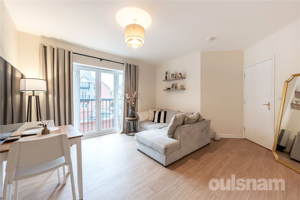 Property photo 3 of 10 Picture No. 14