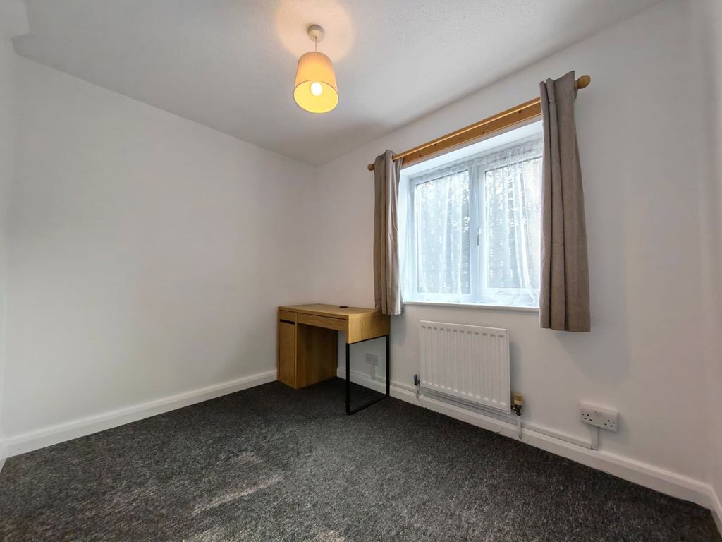 Property photo 3 of 7 Picture No. 19