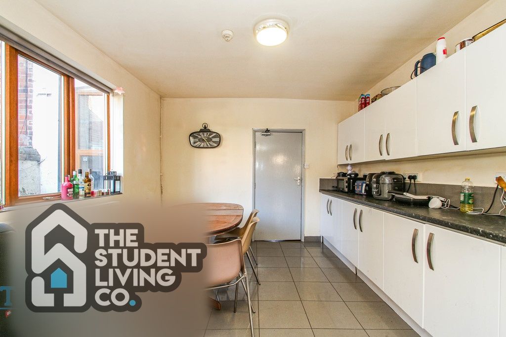 Property photo 3 of 29