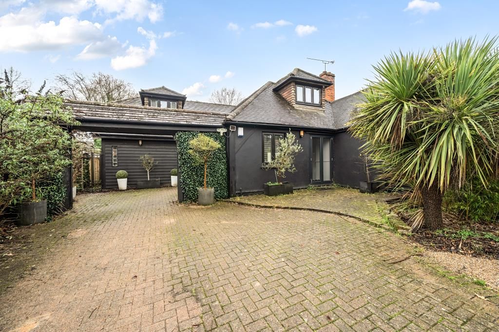 Additional image 28 of 5 bed detached bungalow for saleLightwater, Surrey GU18