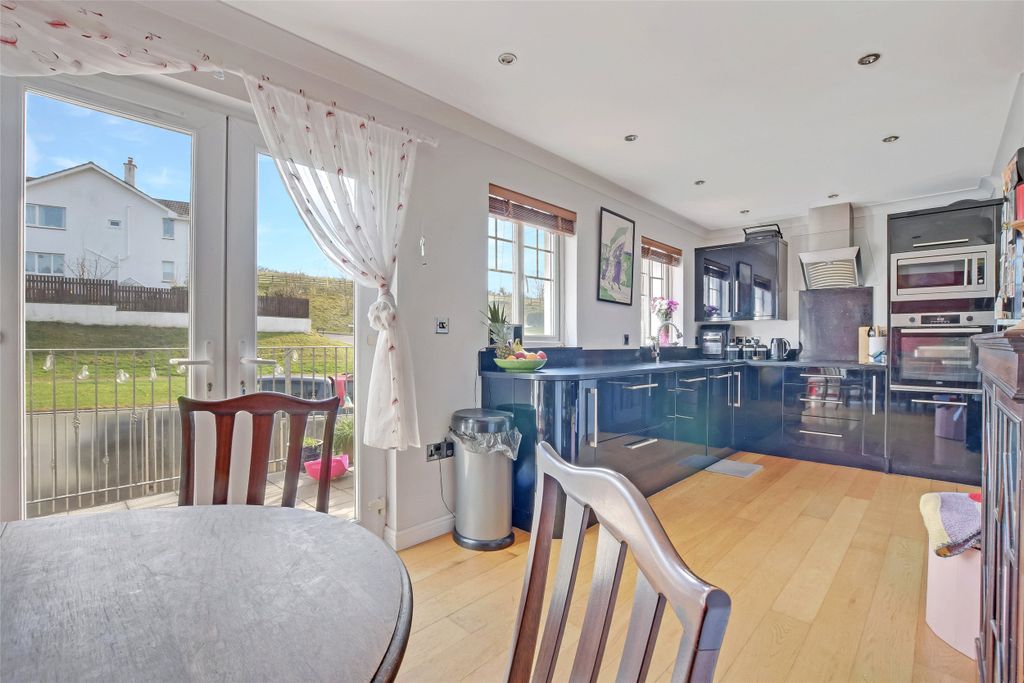 Property photo 3 of 12 Picture No. 06