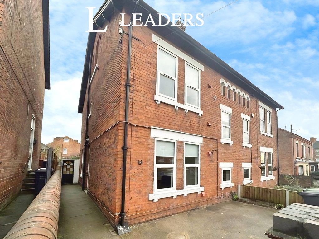 Property photo 1 of 10 Picture No. 14