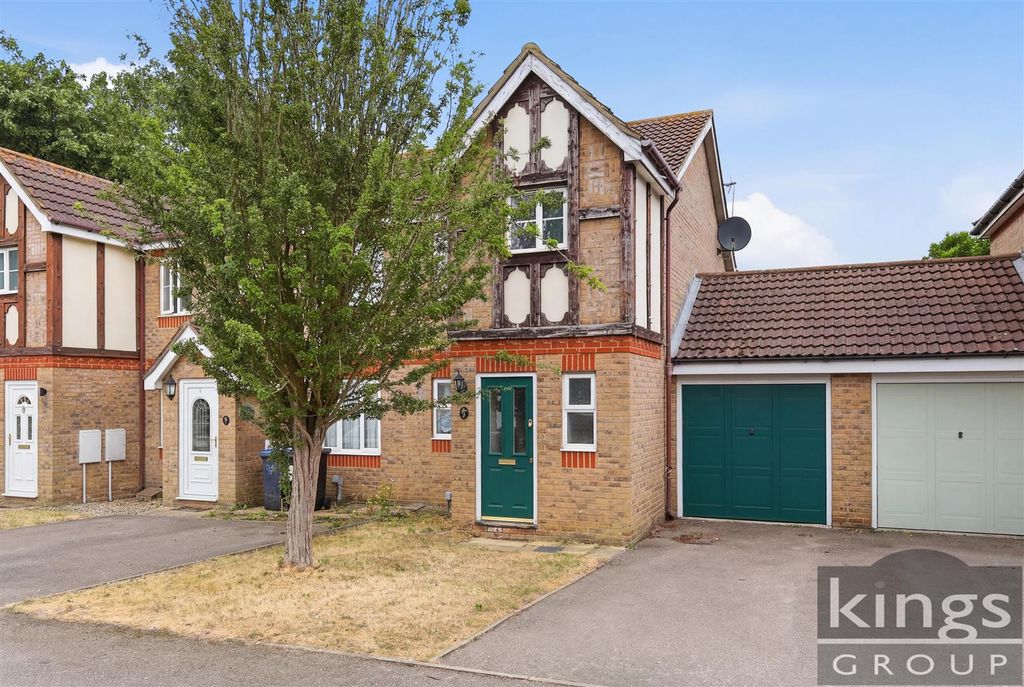 Property photo 1 of 27