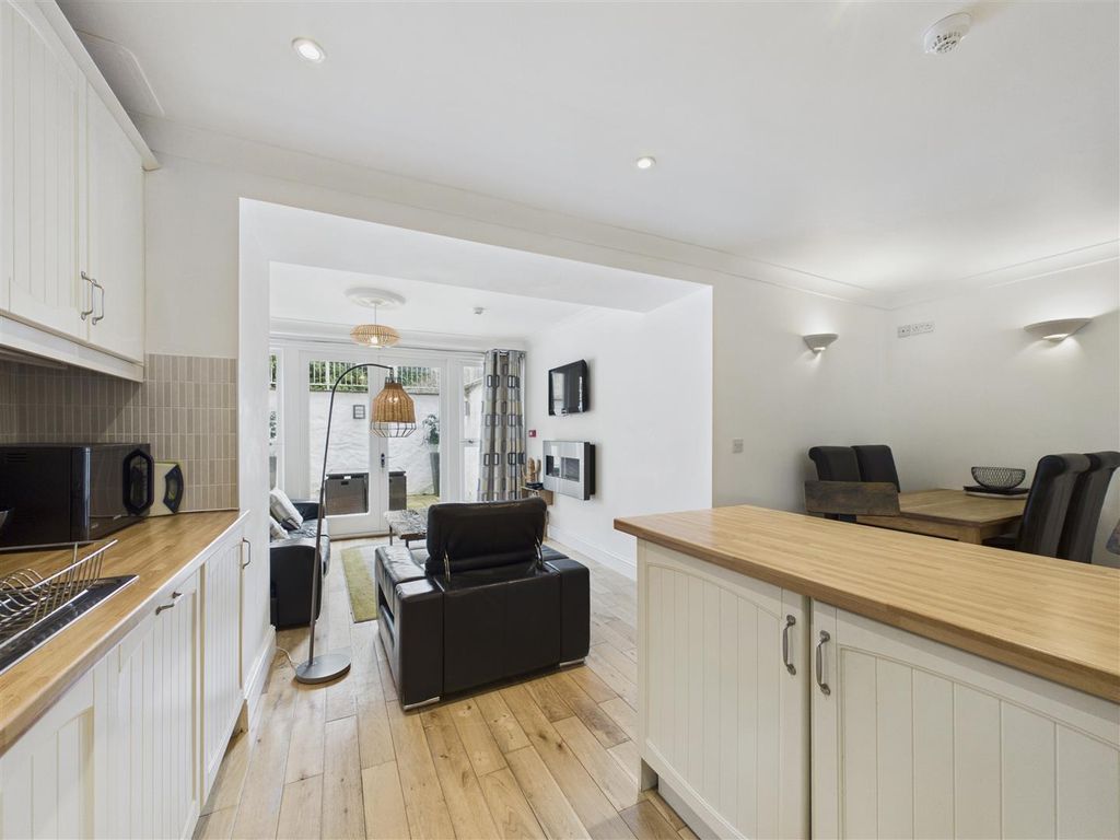 Property photo 1 of 21 Open Plan Living Area