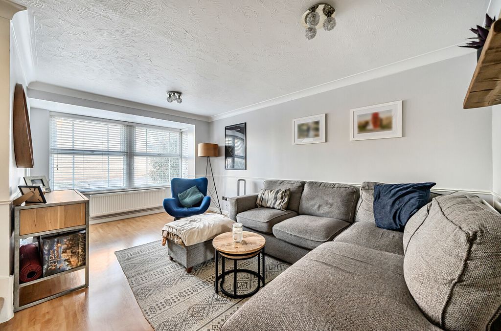 Property photo 3 of 17 1418334-3-699De43...